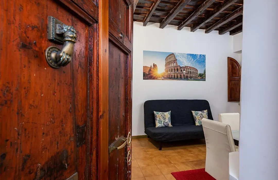 Colosseum Country Chic Apartment-1